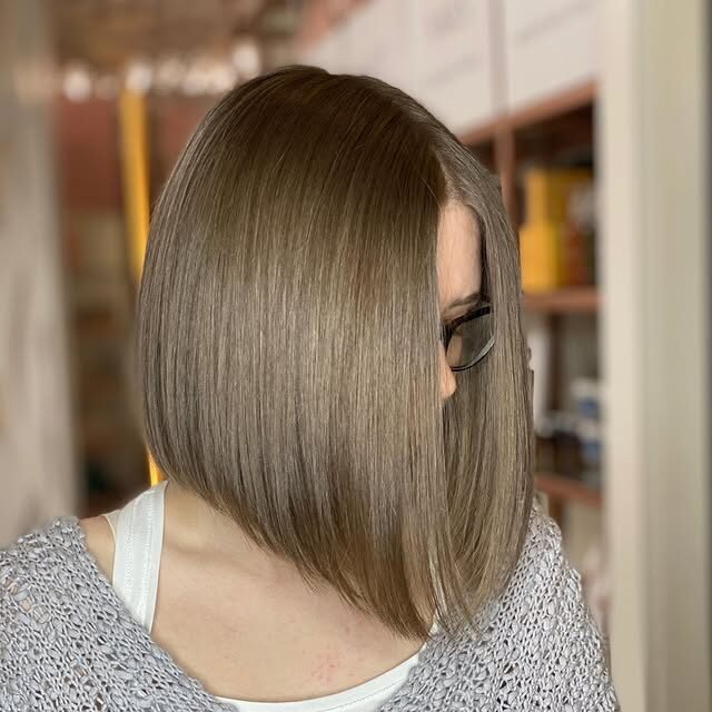 Asymmetrical Bob