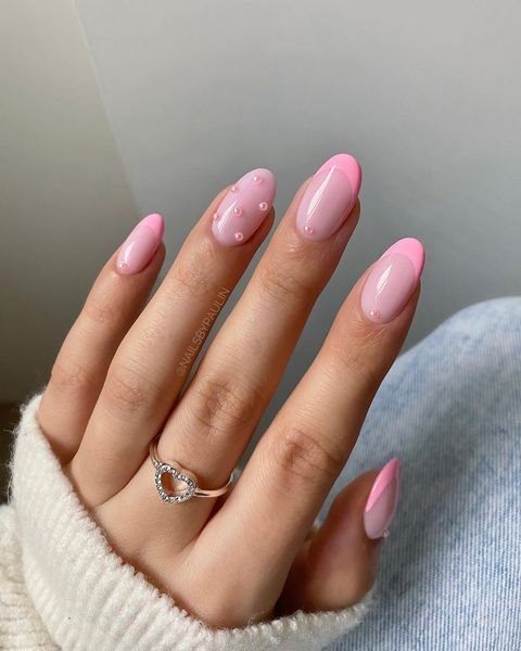 Bubblegum Prom Nails