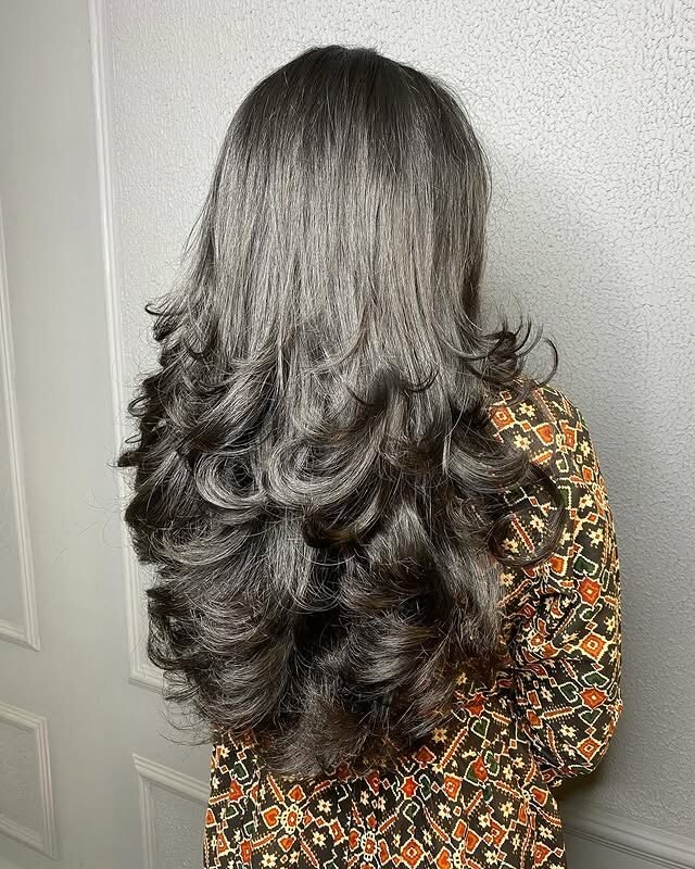 Cascading Layers Long Haircut
