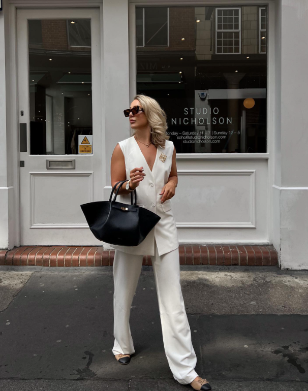 Classic Sleeveless Jacket and Pants