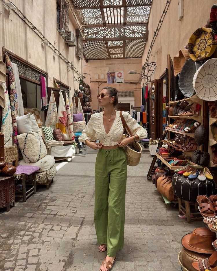 Cropped Patterned Blouse Linen Pants
