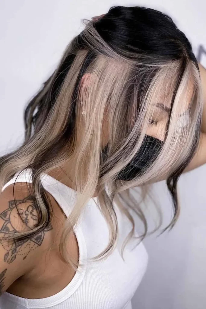 Frosted Fringe Peekaboo