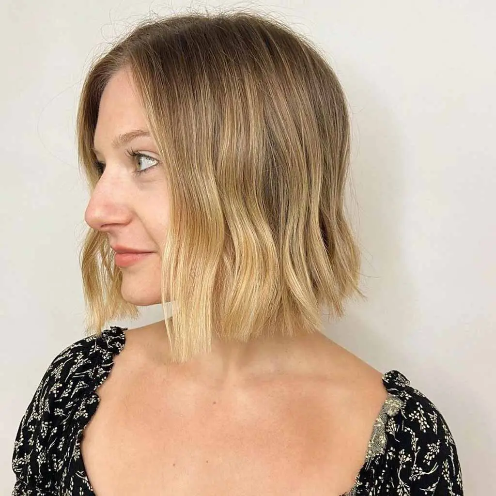 Jaw Length Wavy Bob