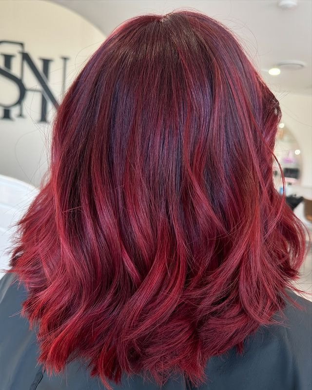 Maroon Waves with Glossy Finish