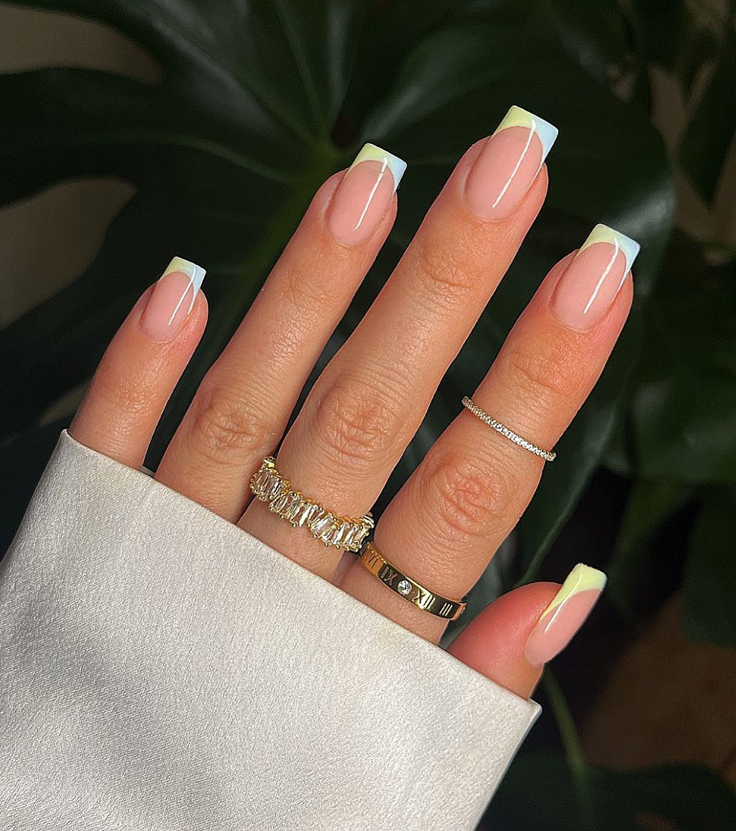  Ombre French Nails