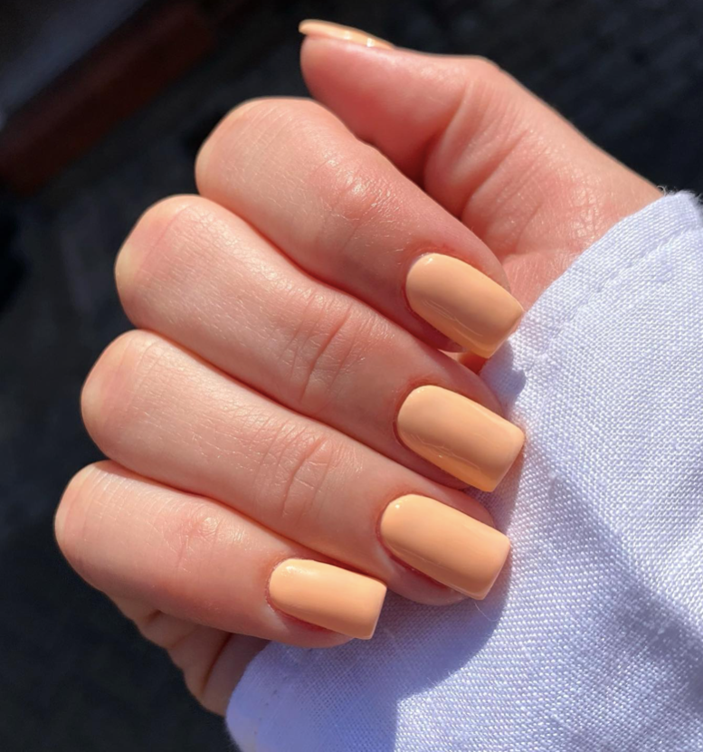 Peachy Perfect Spring Nails