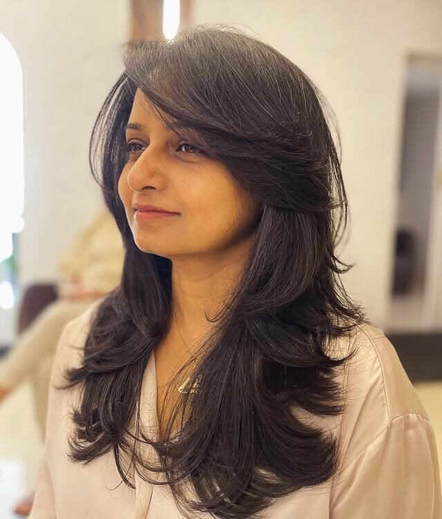 Side Swept Bangs hairstyle