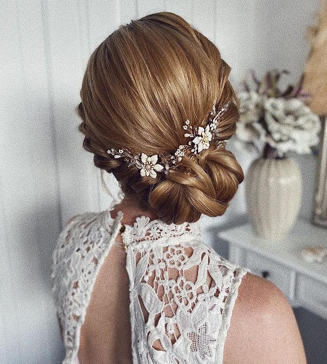 Side Twisted Bun