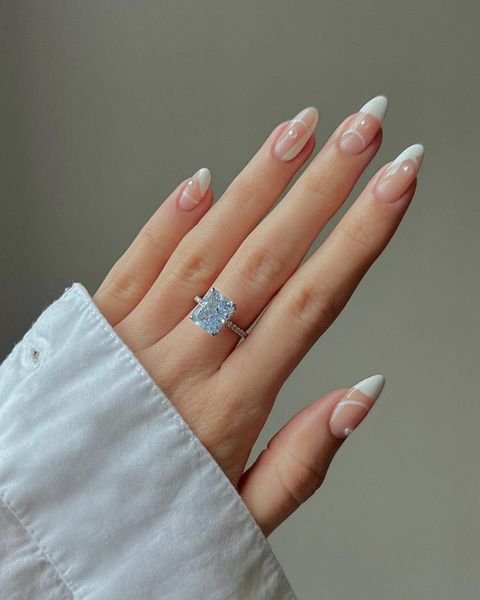Swirls Pearls Prom Nails