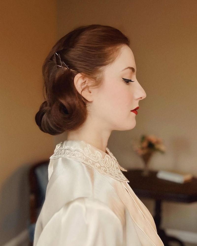Vintage Roll Updo