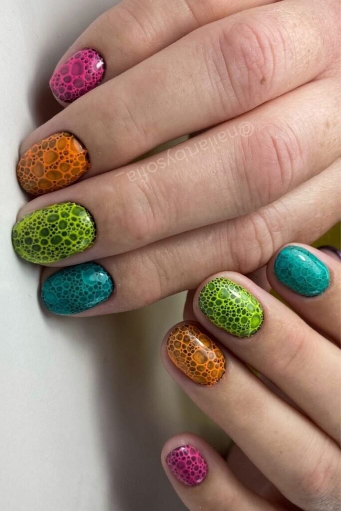 Bubble 3D Effect Nails
