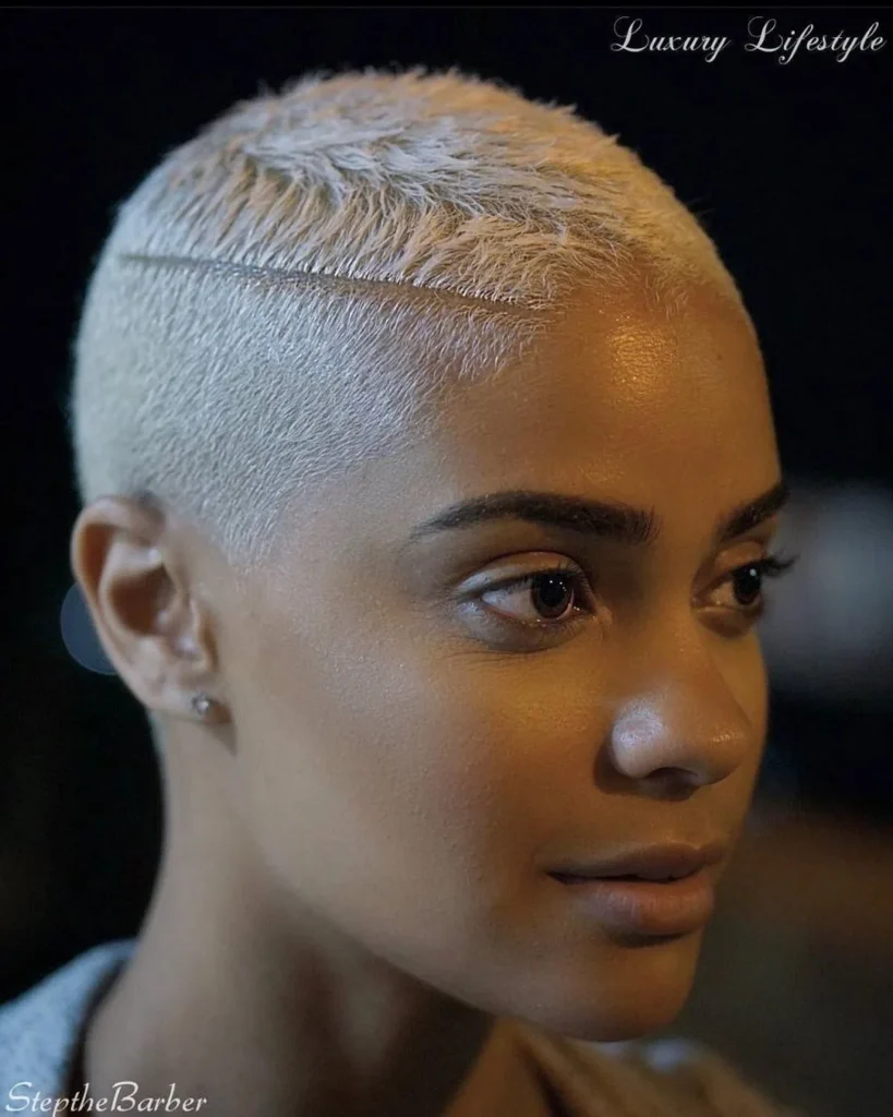 Extra Short Pixie Cut For Round Face