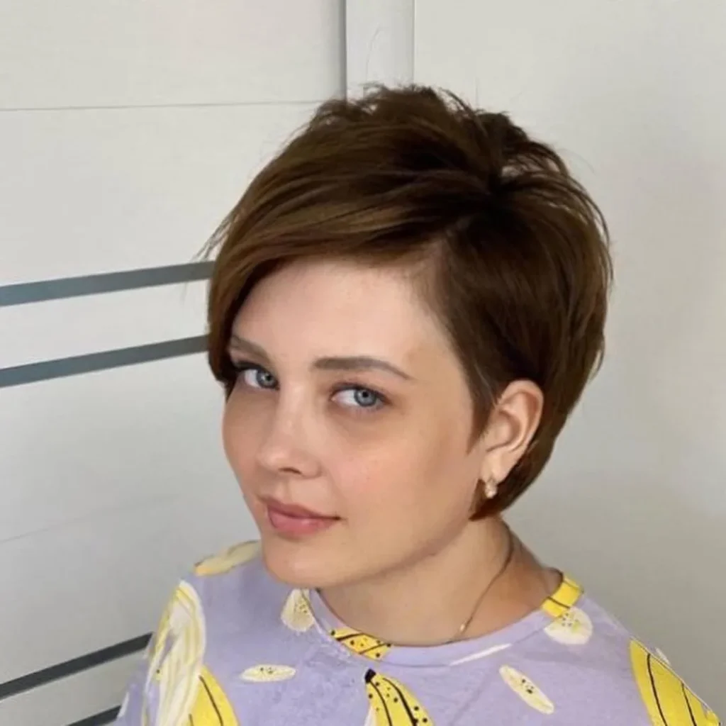 Long Pixie Hair Cut For Round Face