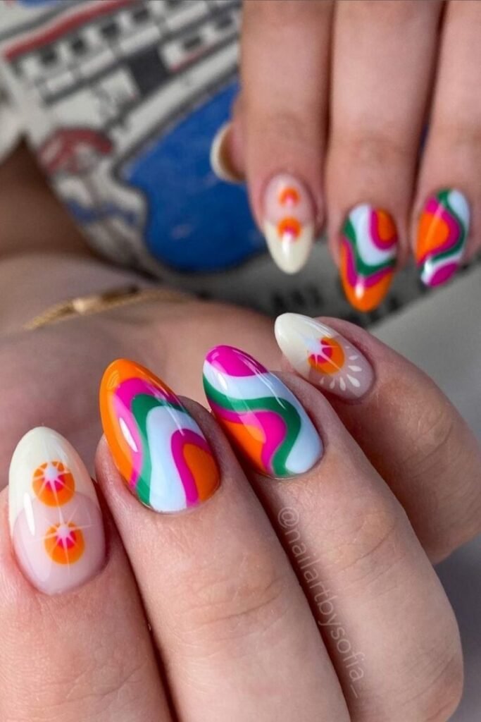 Retro Nail Grooves