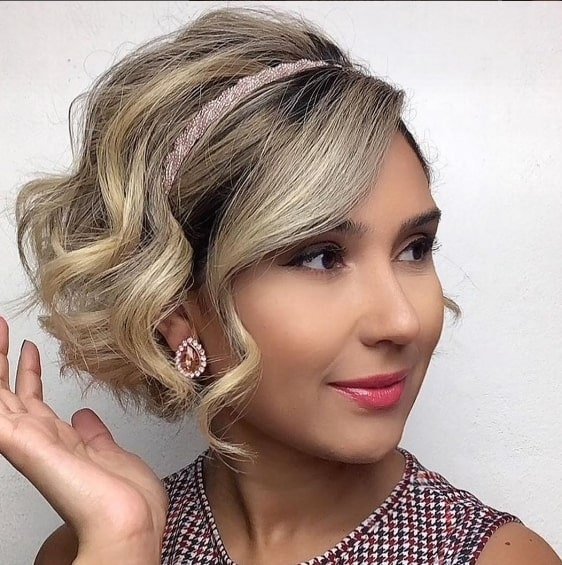 Barbie Short Blonde Hairstyle
