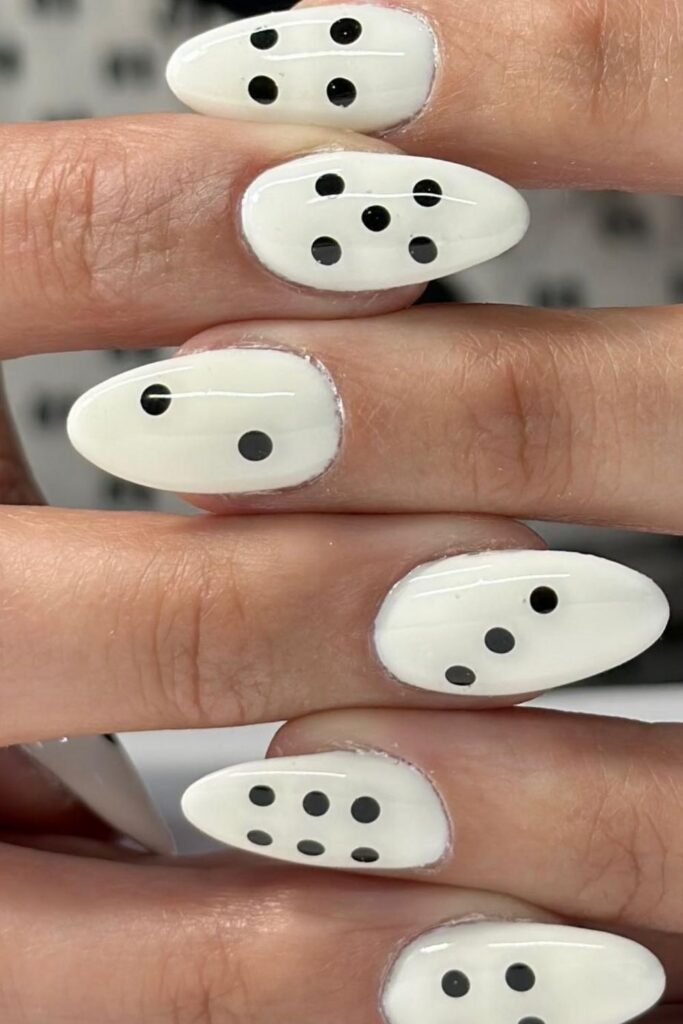 Domino Chic Vegas Nails