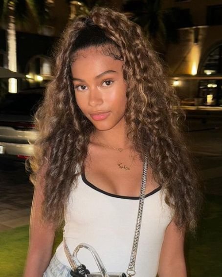 Half Up Loose Curls