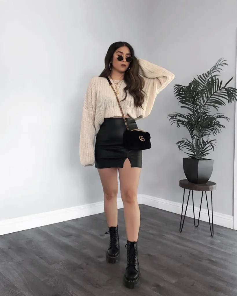 Loose Sweater and Mini Skirt Outfit