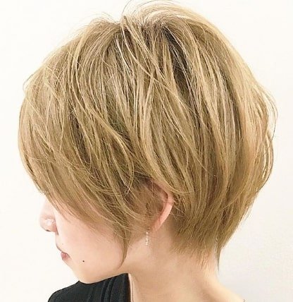 Sandal Short Blonde Hairstyle
