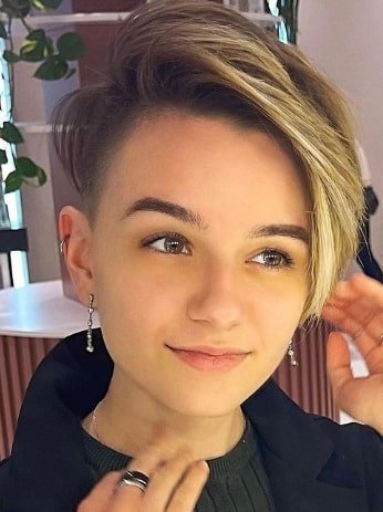 Under Cut Short Blonde Hairstyle
