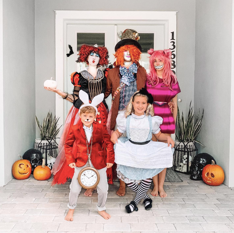 Alice in Wonderland Family Costumes