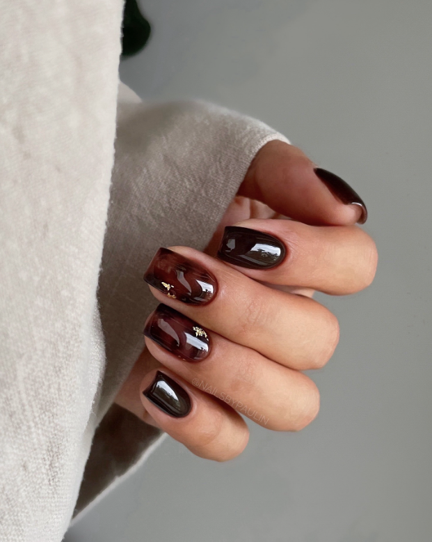 Glossy Tort Nails