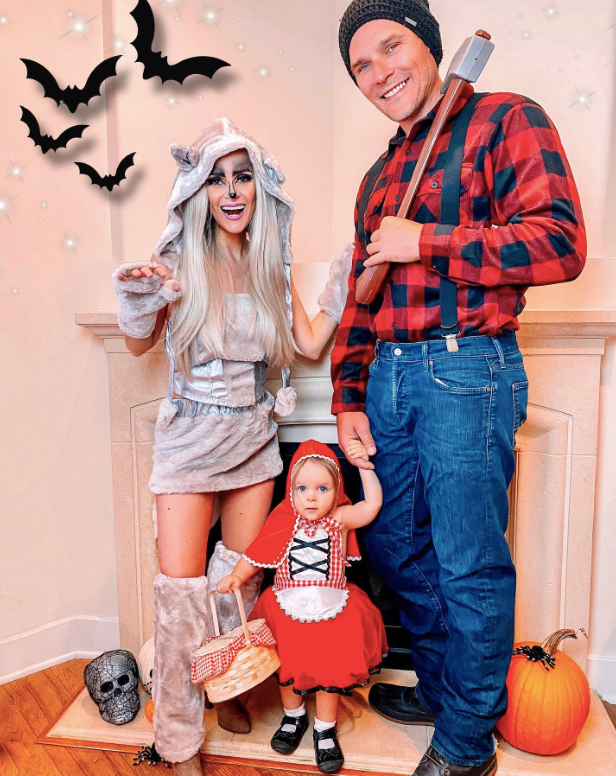 40 Best Family Halloween Costumes for 3 You’ll Love This Year