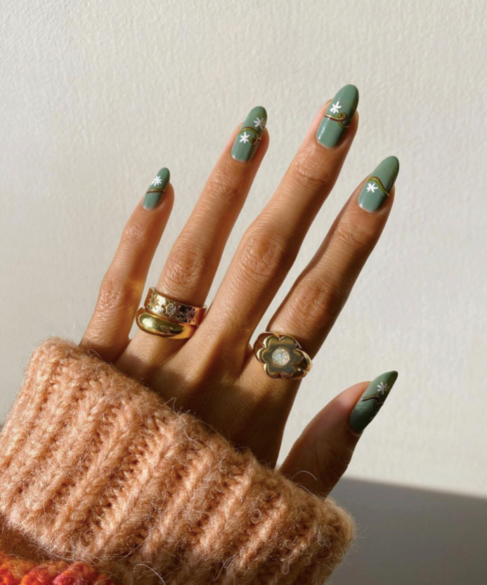 Sage Groovy Nails