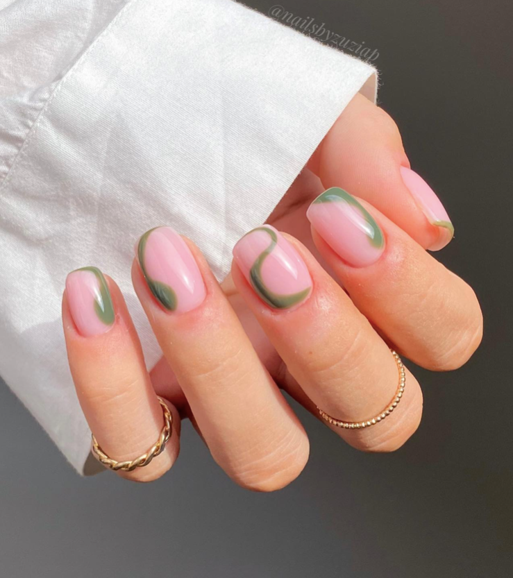 Soft Swirl Nails