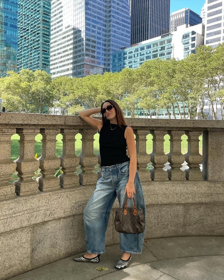 Black Tank Slouchy Barrel Jeans