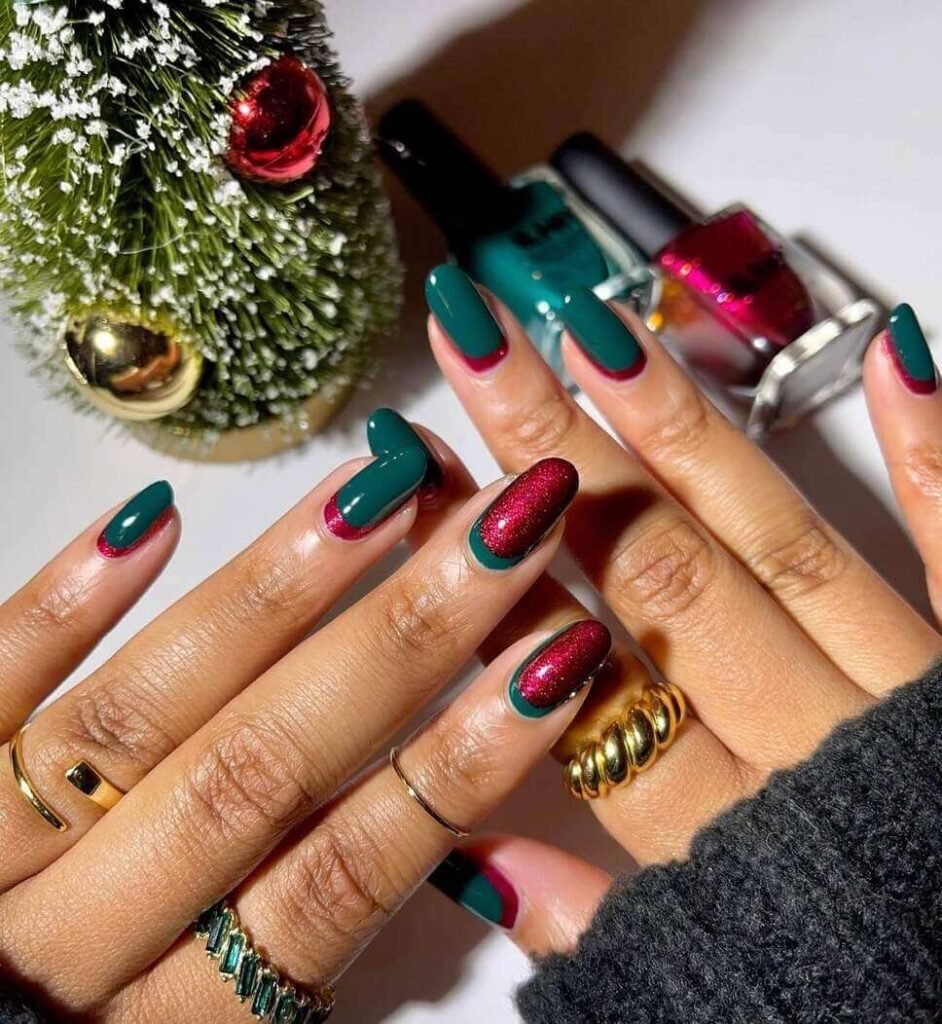 Chic Green and Red Christmas Nails
