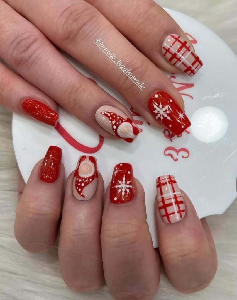 Christmas Gnome and Plaid Nails