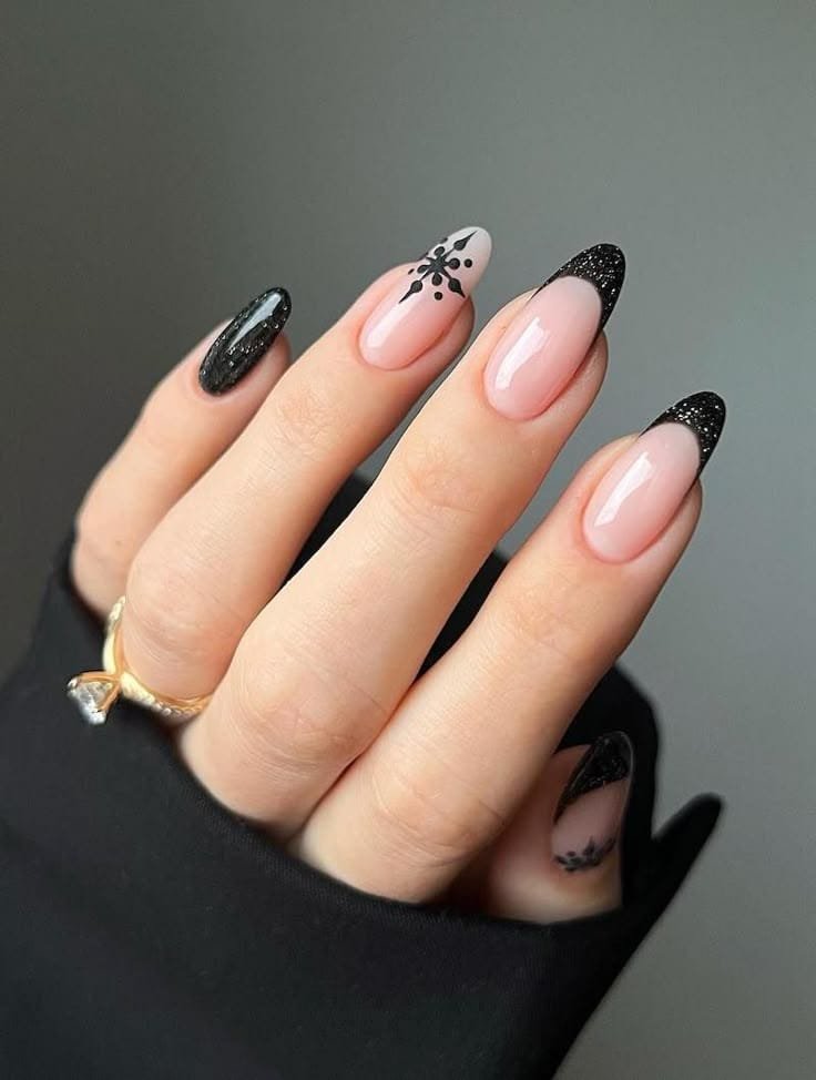 Glossy Black Tips and Floral Details