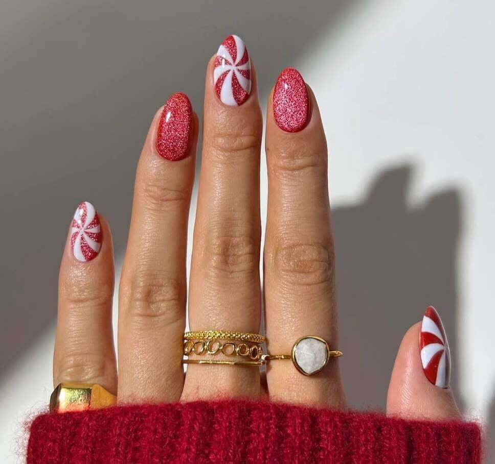 Peppermint Swirl Nails