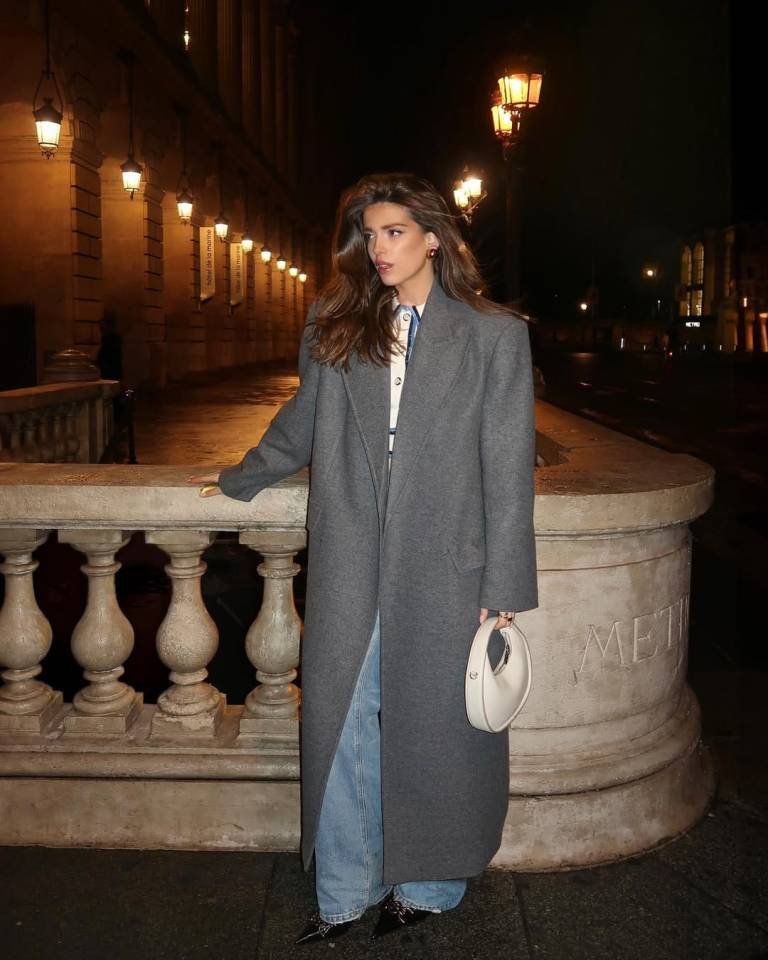 Tailored Gray Coat With Effortless Denim