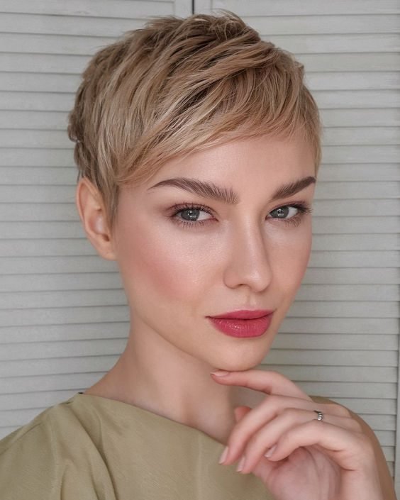 Choppy Layers Pixie Cut