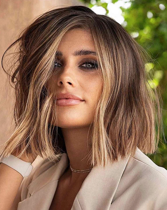 Dimensional Brunette Textured Bob Haircut