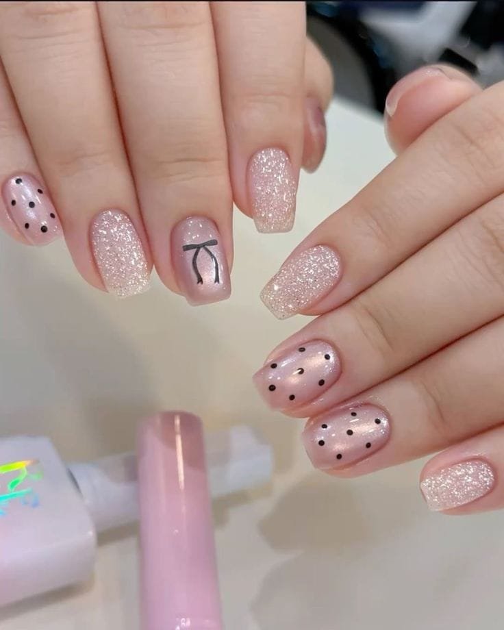 Love Knot Glitter Dots