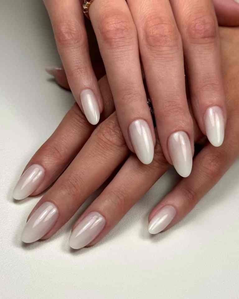 Pearl White Almond Sheen Nails