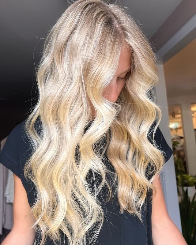 Soft Buttery Blonde Streaks