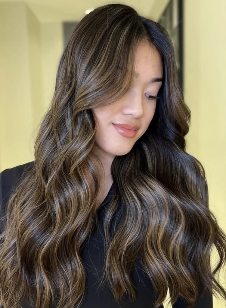 Soft Caramel Highlights with a Toffee Finish