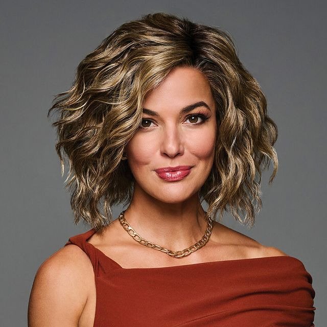 Layered Tousled Bob with Highlights